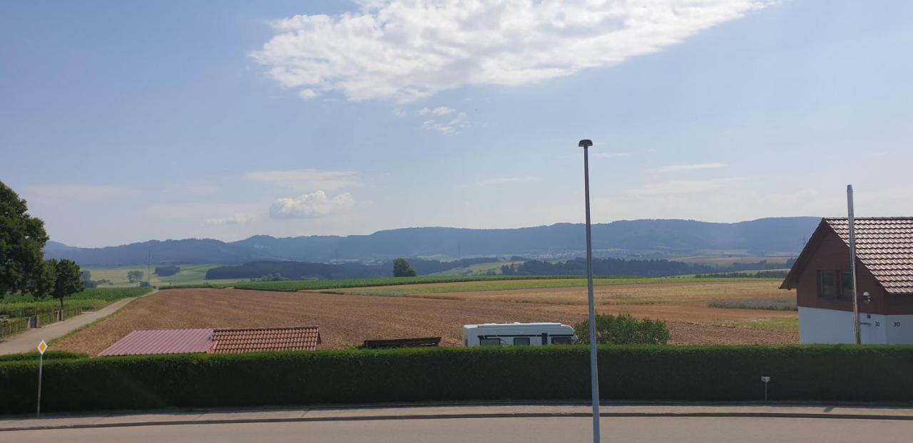 N37 -Modern Eingerichtete Zimmer In Ruhiger Lage Aldingen  Dış mekan fotoğraf