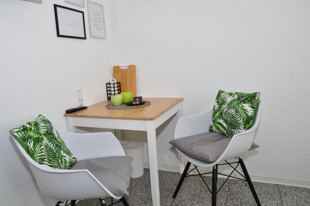 N37 -Modern Eingerichtete Zimmer In Ruhiger Lage Aldingen  Dış mekan fotoğraf