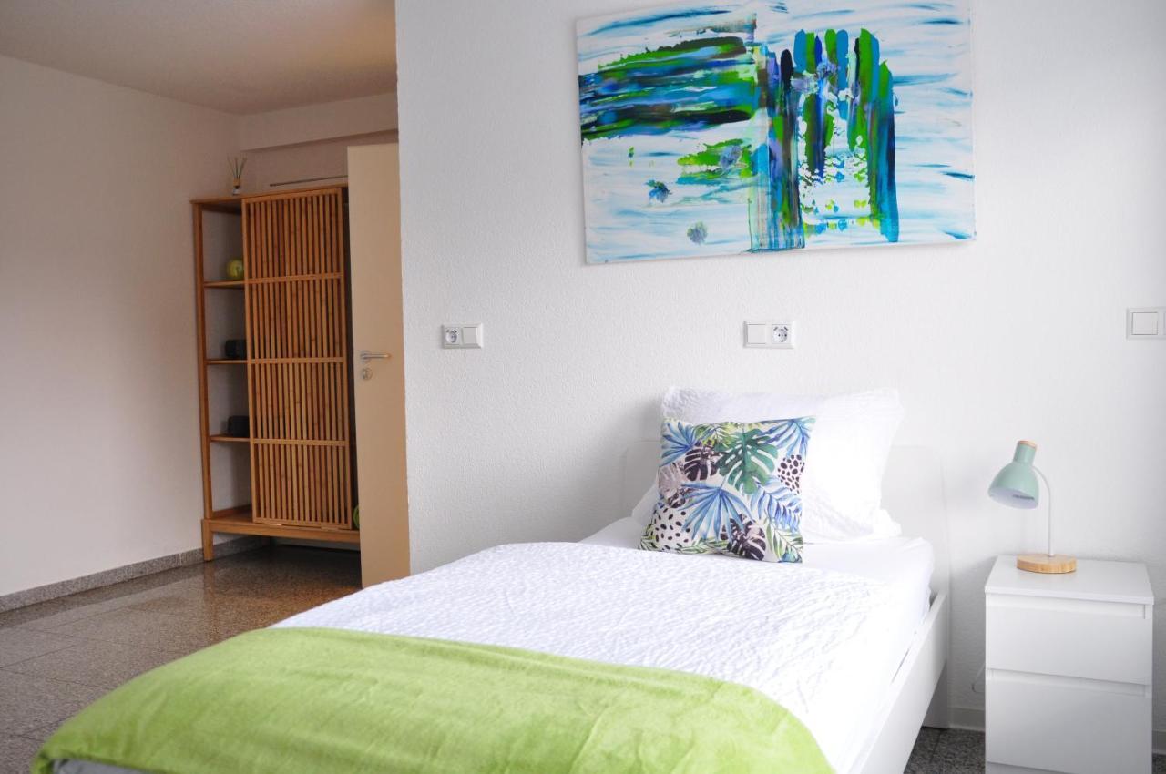 N37 -Modern Eingerichtete Zimmer In Ruhiger Lage Aldingen  Dış mekan fotoğraf