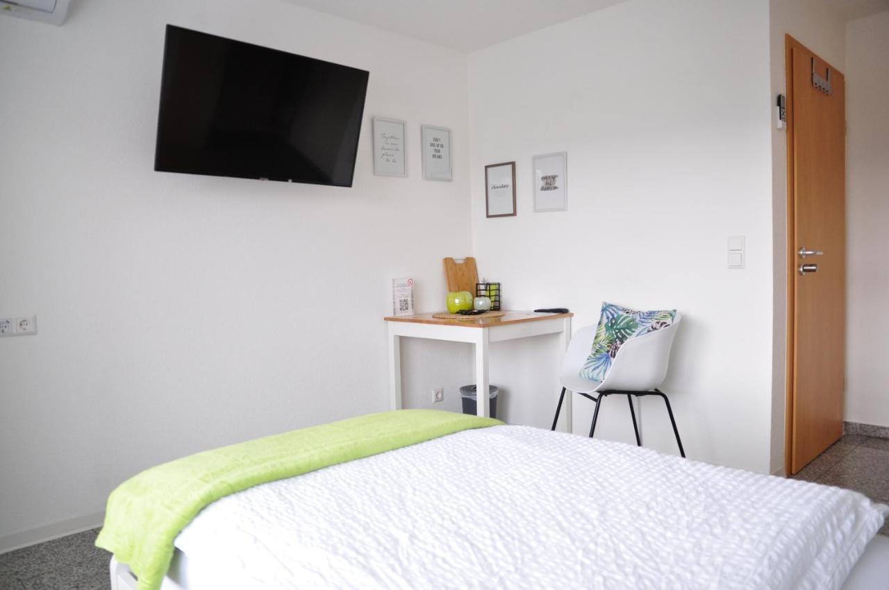 N37 -Modern Eingerichtete Zimmer In Ruhiger Lage Aldingen  Dış mekan fotoğraf