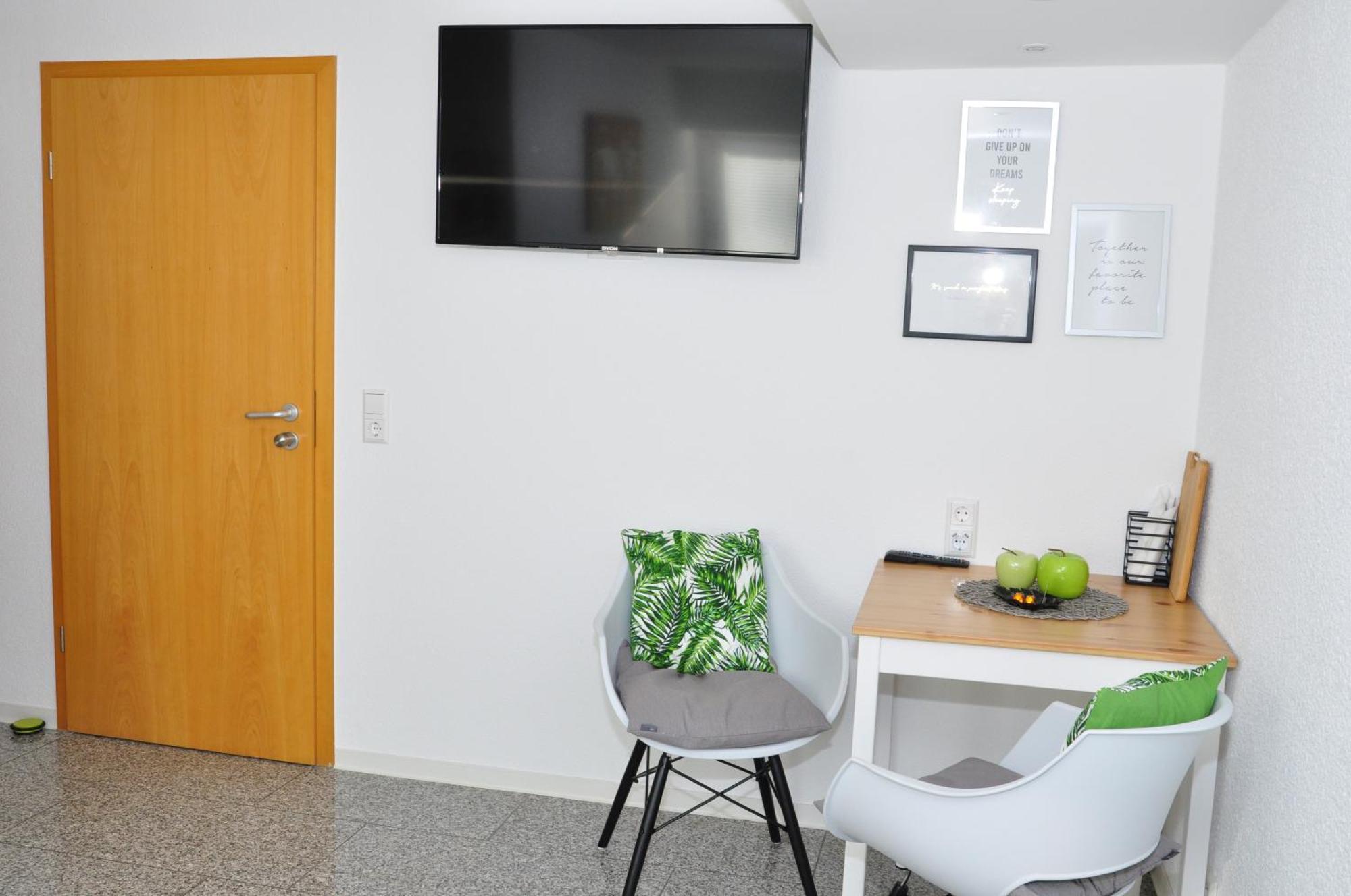 N37 -Modern Eingerichtete Zimmer In Ruhiger Lage Aldingen  Dış mekan fotoğraf